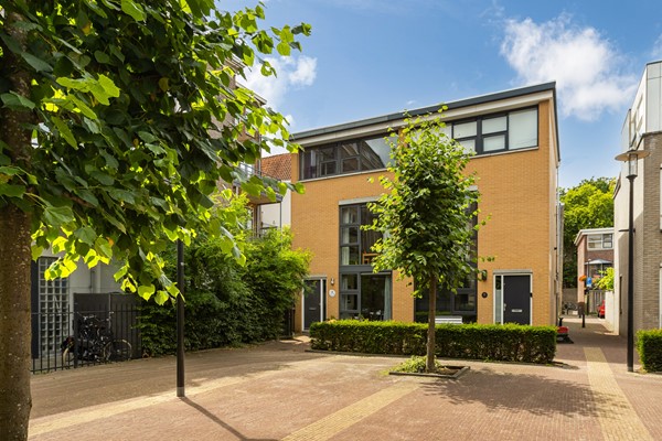 Medium property photo - Sint Jacobsplein 61, 3311 CV Dordrecht